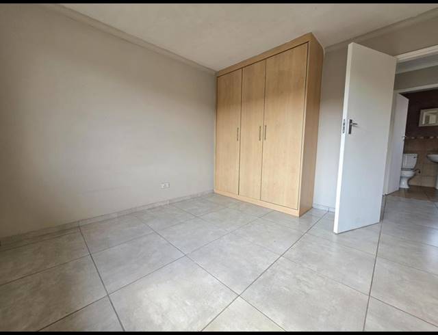 2 BEDROOM TOWNHOUSE FOR SALE IN VERWOERDPARK